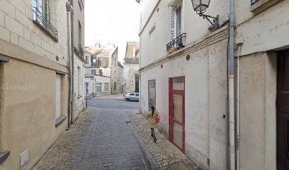 Sandra - Couturière Chez Vous - Tilli, Couturier à Tours